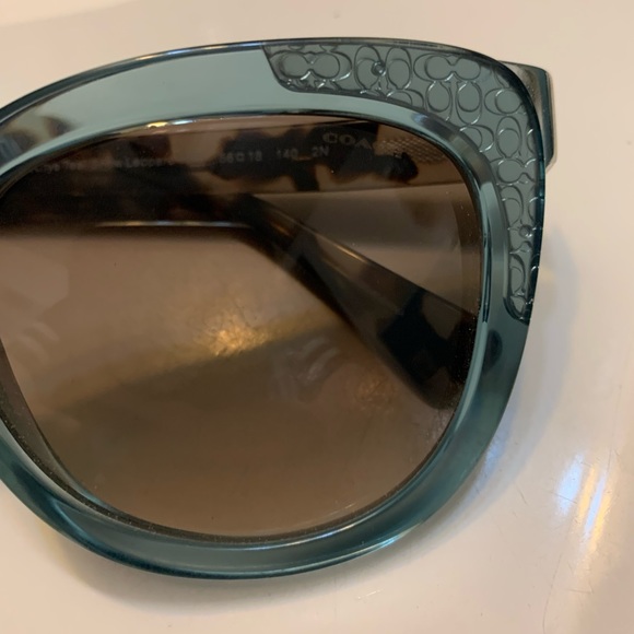 Coach sunglasses main image 10